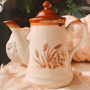 Gryffindor - Cottagecore Vintage Teapot